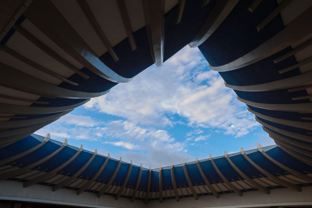 View of the sky through roof of Hawaii State Capitol building.